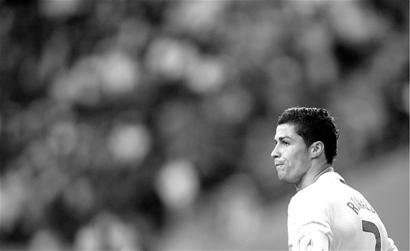 德甲前瞻：科隆近期遭遇战绩滑坡，法兰克福客场表现惨淡（德甲前瞻：科隆状态下滑，法兰克福客场乏力）