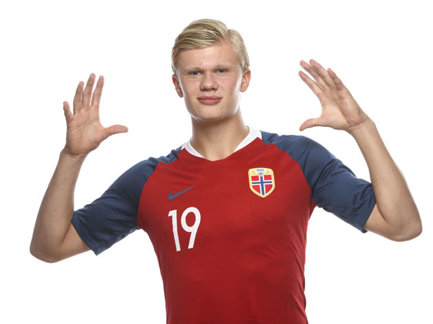 官方：上海女足主帅水庆霞即日起卸任主教练职务（上海女足官宣：水庆霞即日起不再担任主教练）