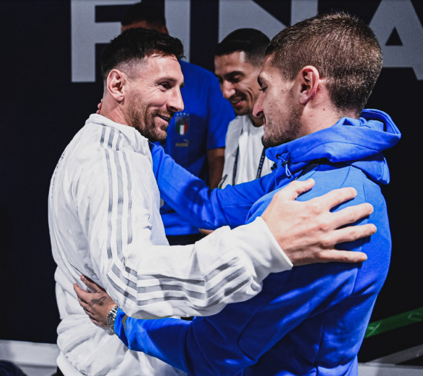 中超赛报：上海申花客场击败武汉三镇,（中超快讯：上海申花客场力克武汉三镇）