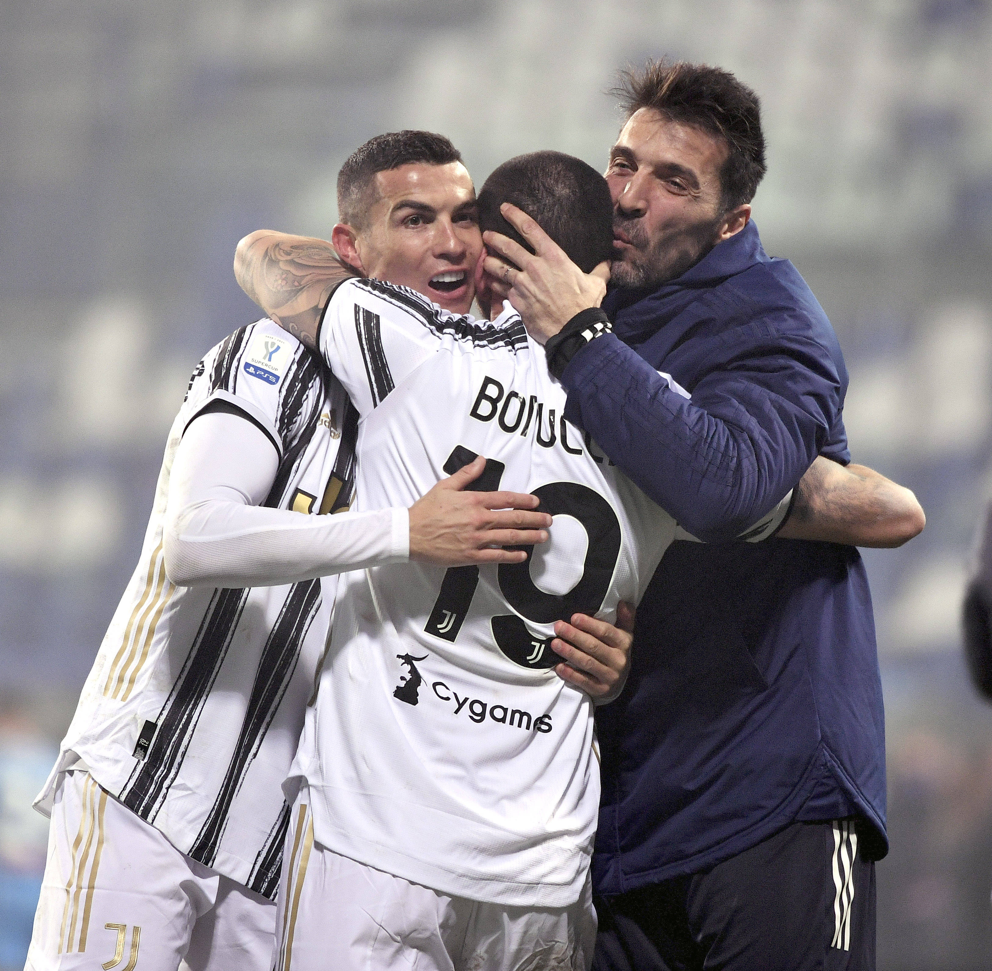 骚操作！中超升班马要自废长城放走冲超功勋外援，新赛季保级堪忧（离谱操作？中超升班马或放走冲超功臣外援，新赛季保级前景堪忧）