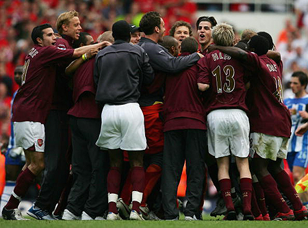 手感下滑！布伦森首节8中5拿16分&次节4中0