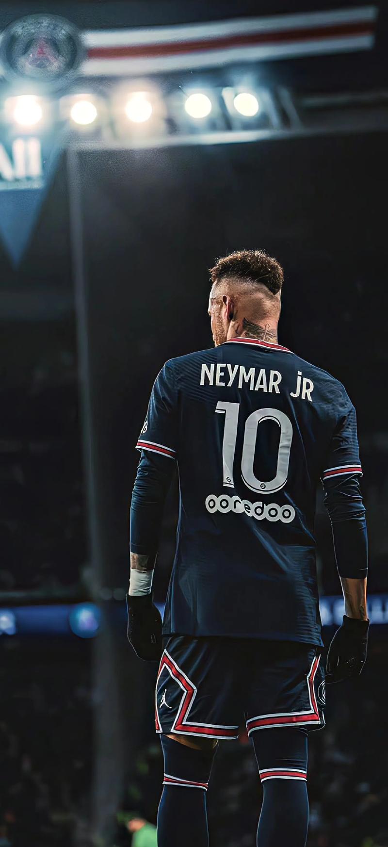 斯基拉：德罗西执教的热那亚想从罗马租借皮西利