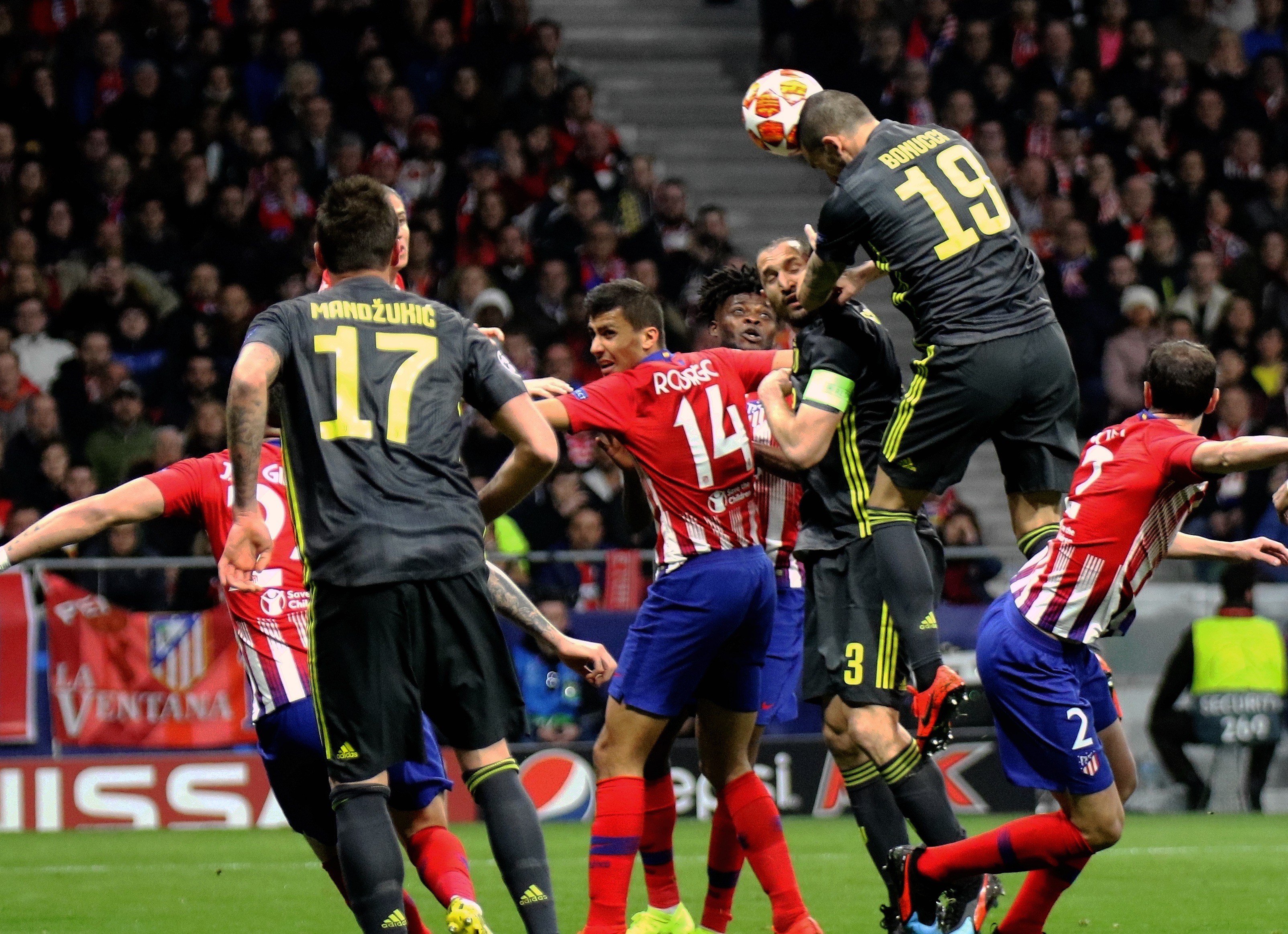 喜报！贵港籍运动员农三凤、叶冰倩助力广西队斩获全国女子水球锦标赛银牌