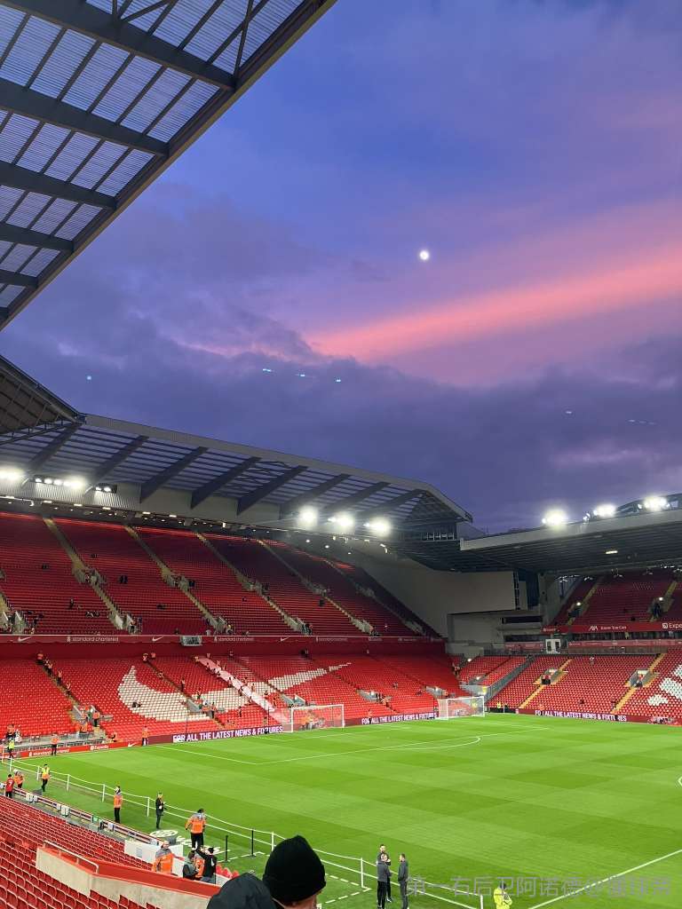 姆巴佩西甲第15轮狂轰3球，助皇马3-0胜毕巴，状态惊人，成为当世足坛第一人。（西甲第15轮，姆巴佩帽子戏法助皇马3-0毕巴，状态惊艳，直指当今足坛第一人）